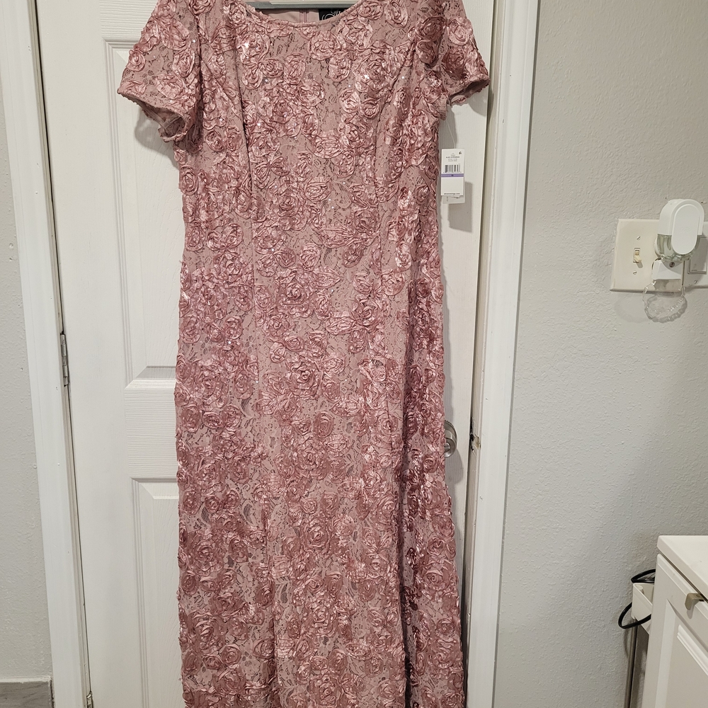 Alex Evenings Rose Lace Maxi Dress